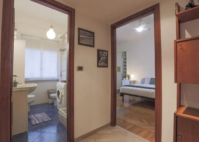 Vicino Stazione Apartman *
